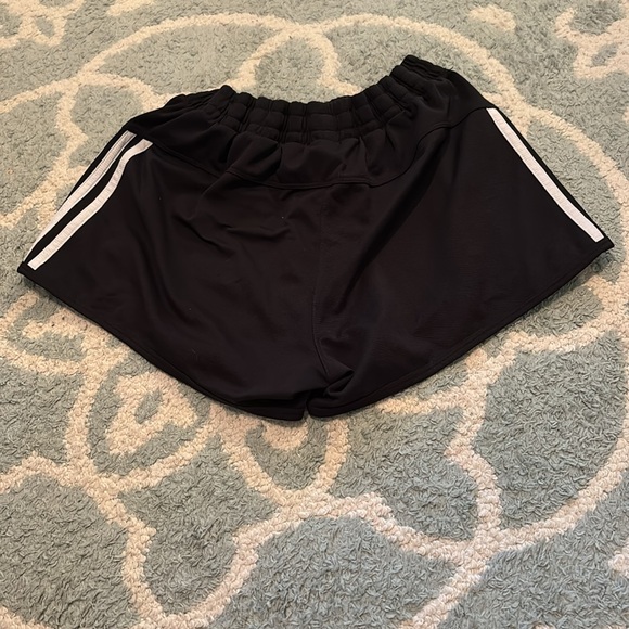 Adidas shorts - Picture 2 of 3